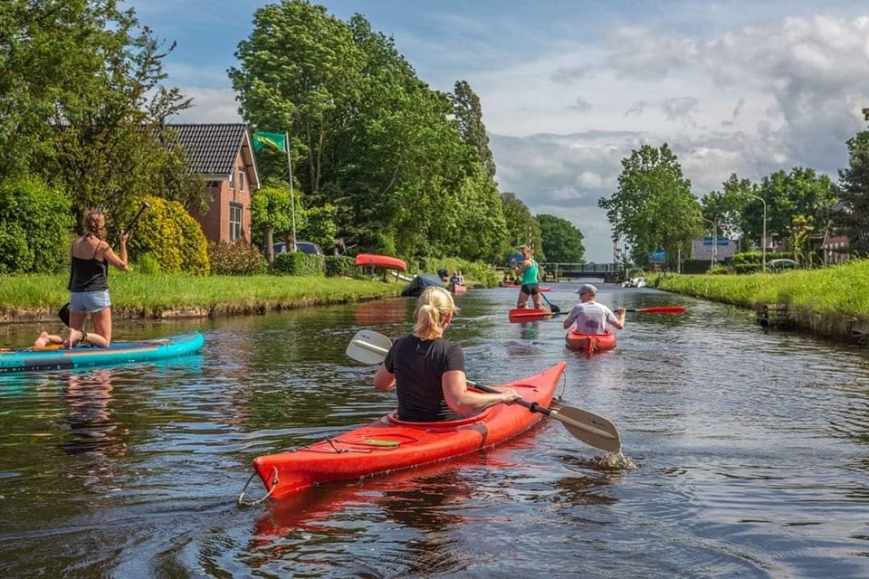 Kanoen door Kiel-Windeweer